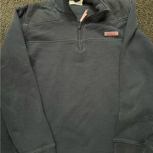 womens M vineyard vines pullover